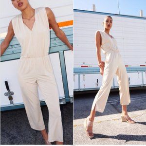 NWT LNA Creamy Beige Jumpsuit with Pockets Size XL